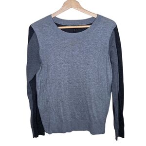 Banana Republic Factory | Tonal Gray Colorblock Crewneck Sweater Size Medium